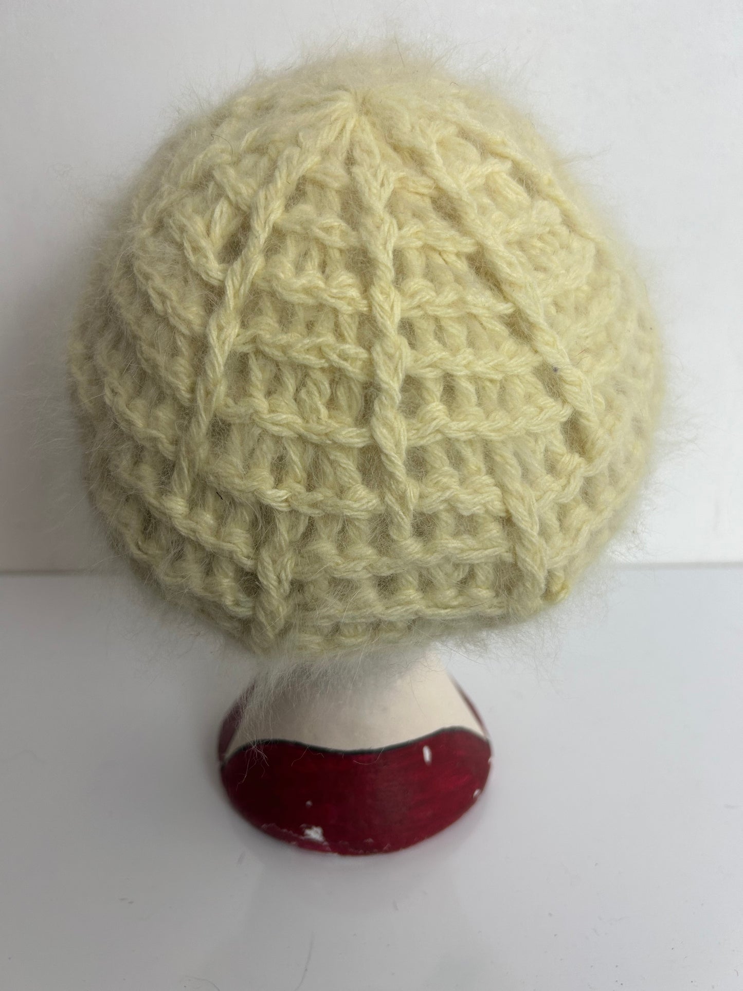 Vintage Cream Chunky Knit Angora & Wool Mix Beret Beanie Style Hat