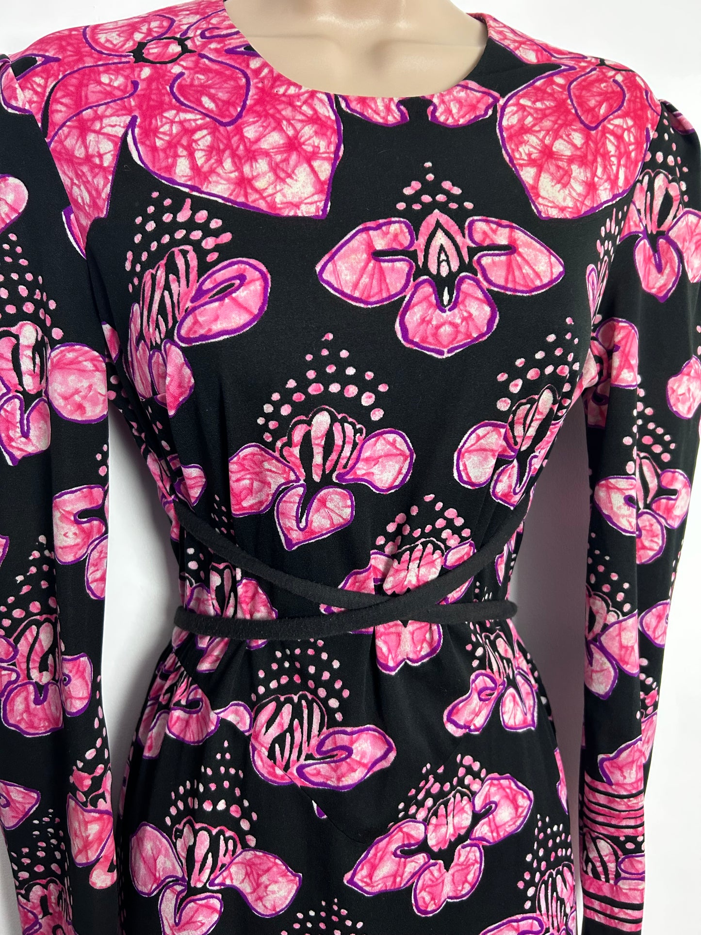 Vintage 1970s CAROLINE YOUTH STYLE UK Size 10-12 Black & Pink Abstract Floral Print Long Sleeve Cross Over Tie Detail Maxi Dress