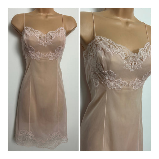 Vintage 1970s Size 10 Pretty Nude Pink Lace Detail Chemise Slip
