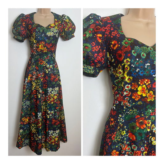 Vintage 1970s Size 8-10 Navy Blue Red Yellow & Green Floral Print Short Sleeve Boho Maxi Dress