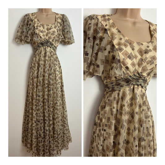 Vintage 1970s UK Size 8-10 Cream & Brown Check Geo Print Short Flutter Sleeve Boho Maxi Dress