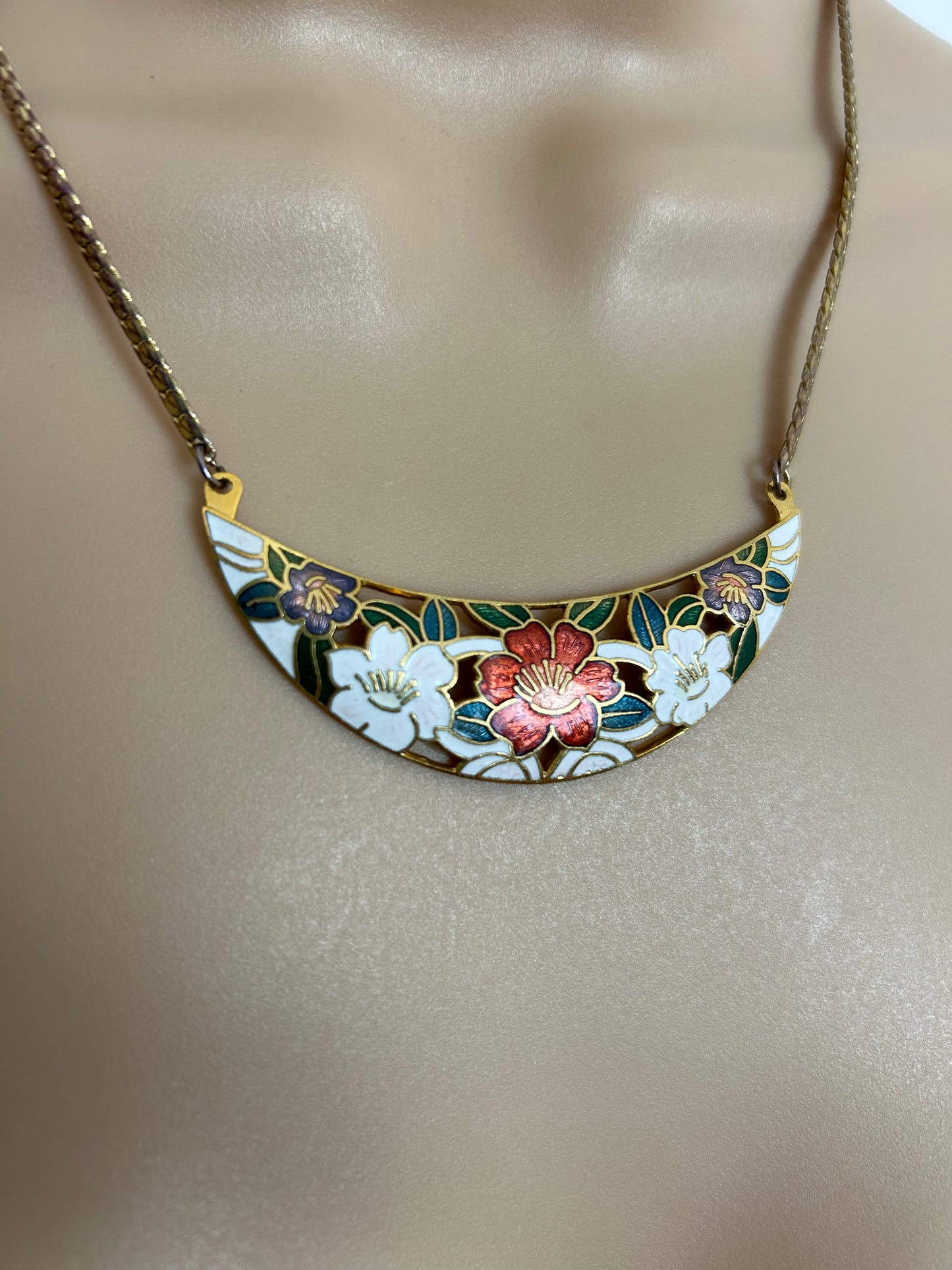 Vintage Gold Tone & Cloisonne Enamel Floral Patter Serpentine Necklace