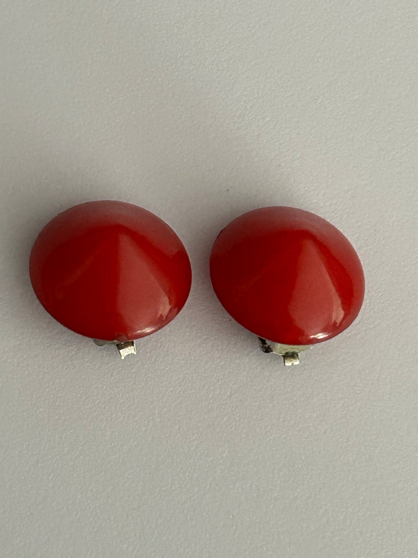 Vintage 1960s Cute Red Plastic Conical Mod Clip On Earrings.