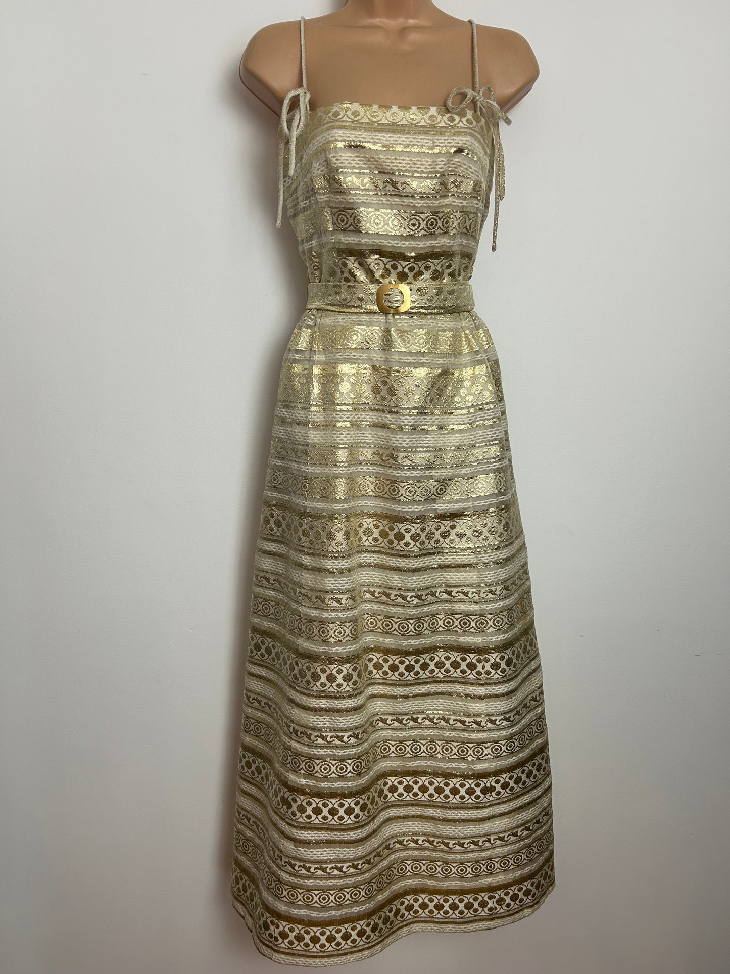 Vintage 1960s Size 6 Cream & Gold Abstract Stripe Brocade Tie Strap Belted Occasion Dress