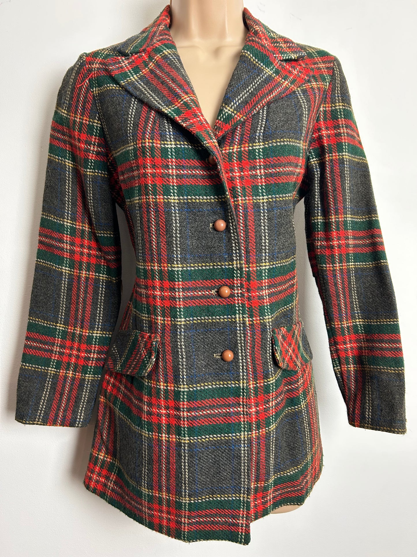 Vintage 1970s Size 8 Red Grey & Green Tartan Check Wool Mix Blazer