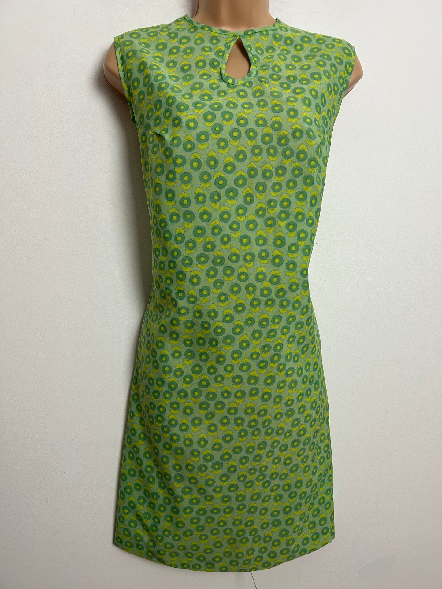 Vintage 1960s UK Size 12-14 Green Tones Abstract Circle Print Lightweight Mod Shift Dress