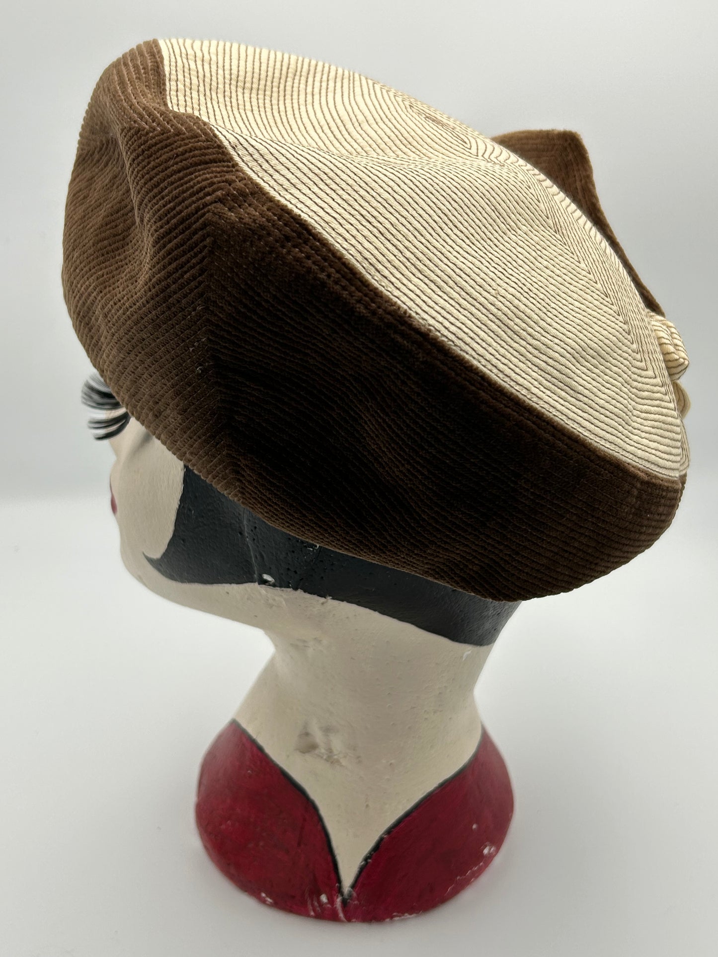 Vintage 1960s Made By Gina Davies London Beige & Brown Silk & Velvet Pill Box Hat