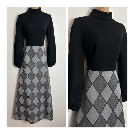 Vintage 1970s UK Size 12 Black & Silver Lurex Diamond Check Pattern Long Sleeve Occasion Maxi Dress