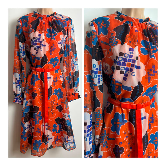 Vintage 1970s Size 12 Orange Blue & Black Bold Floral Print Long Sleeve Fit & Flare Occasion Dress