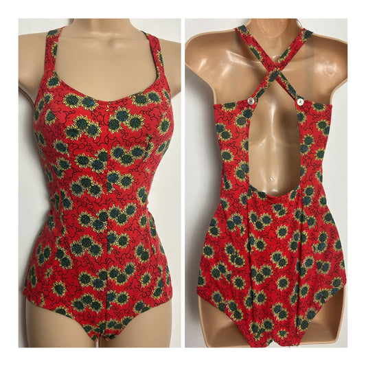 Vintage 1970s Size 12 Red & Green Stylised Floral Print Cross Strap Moulded Cup Swimsuit