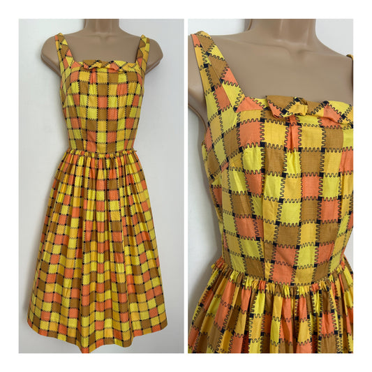 Vintage 1950s TOLEDO Size 8 Cute Orange & Yellow Tones Cotton Jigsaw Print Summer Dress