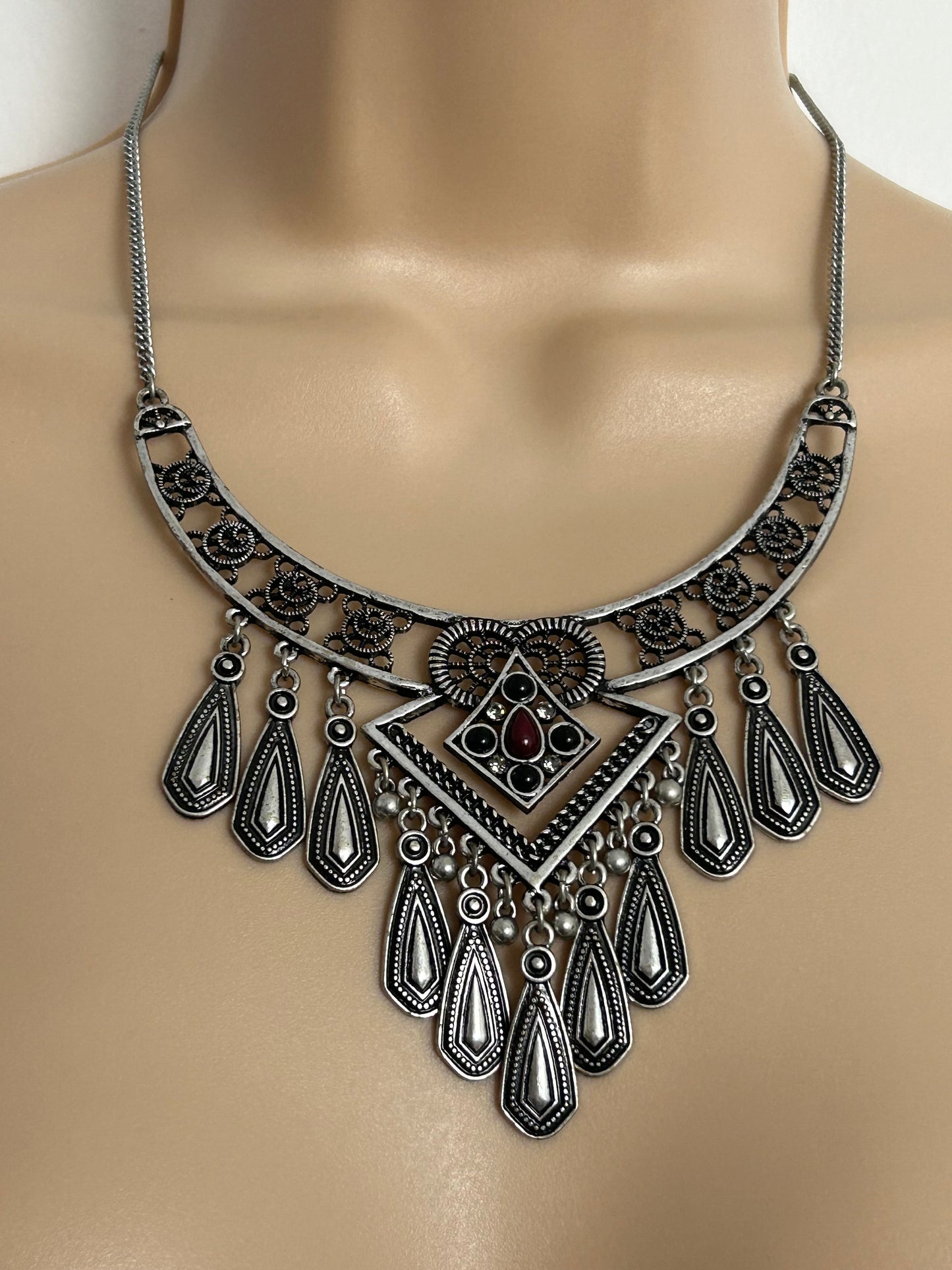 Vintage Stunning Silver Tone Filigree Style Ethnic Indian Inspired Boho Necklace