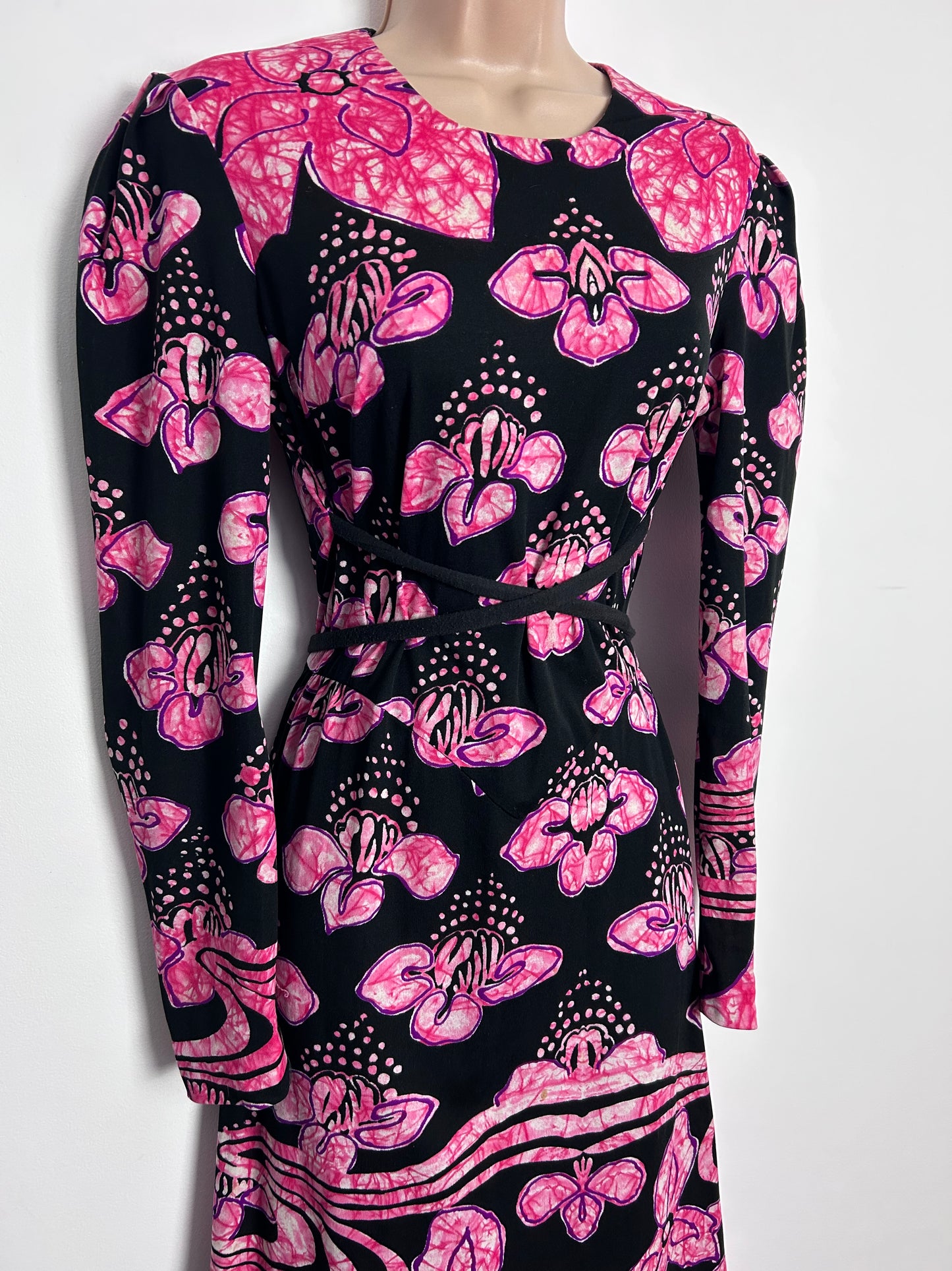 Vintage 1970s CAROLINE YOUTH STYLE UK Size 10-12 Black & Pink Abstract Floral Print Long Sleeve Cross Over Tie Detail Maxi Dress