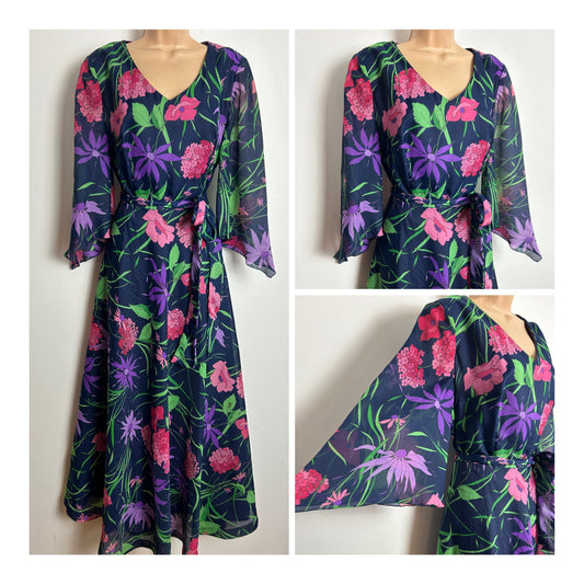 Vintage 1970s Size 12-14 Navy Blue Pink Purple & Green Floral Print Belted Flared Sleeve Maxi Dress