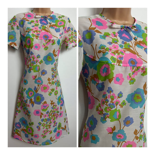 Vintage 1960s Size 8-10 Lightweight White Pink Blue & Green Floral Print Summer Mod Dress