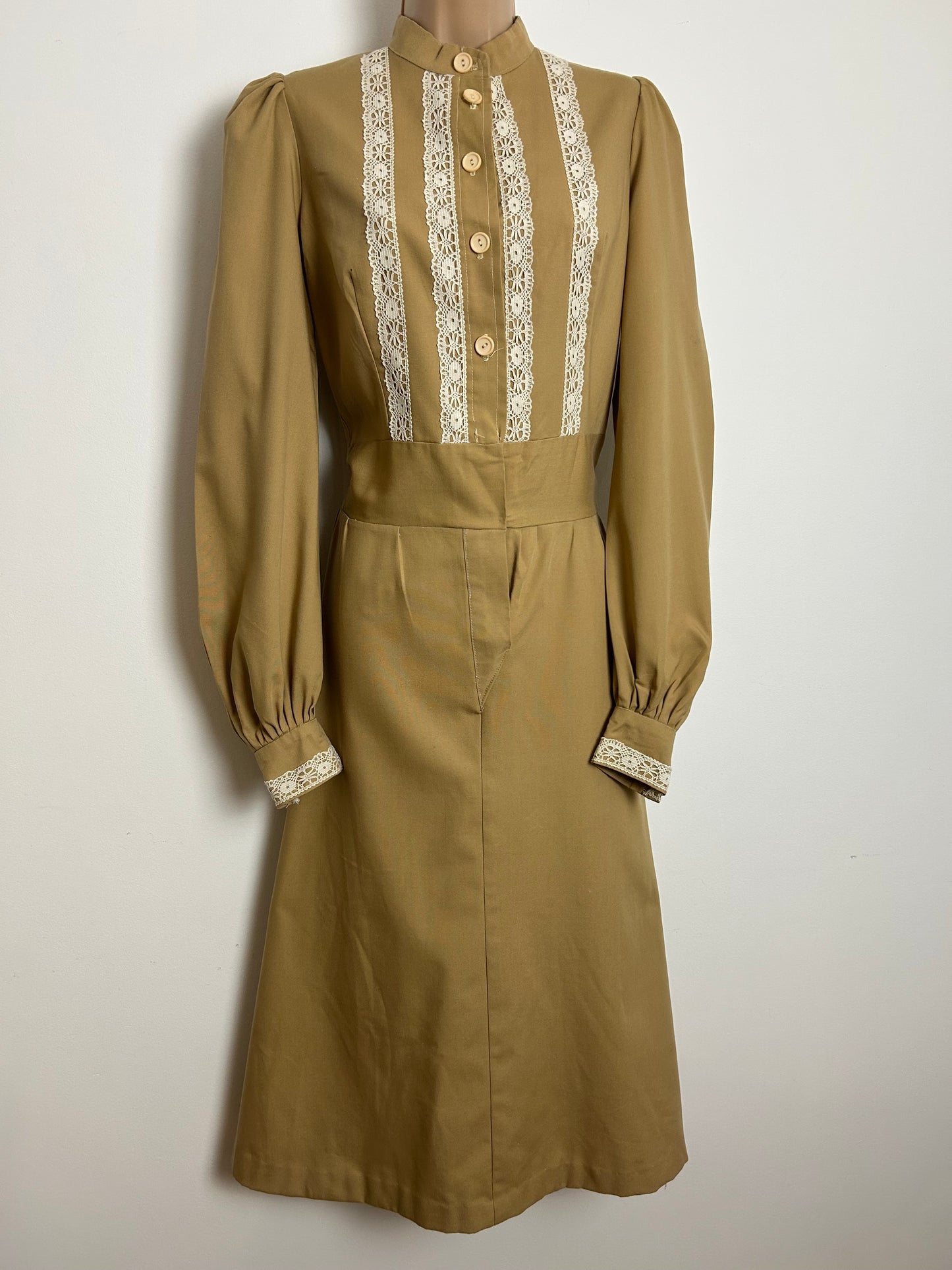 Vintage 1970s QUAD Size 12 Camel Brown Cotton Lace Trim Long Sleeve Prairie Midi Dress