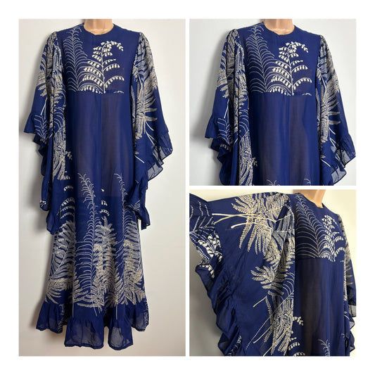 Vintage 1970s CALIFORNIA MISS UK Size 10 Navy Blue White & Beige Floral & Leaf Print Marchioness Cotton Flared Sleeve Maxi Dress