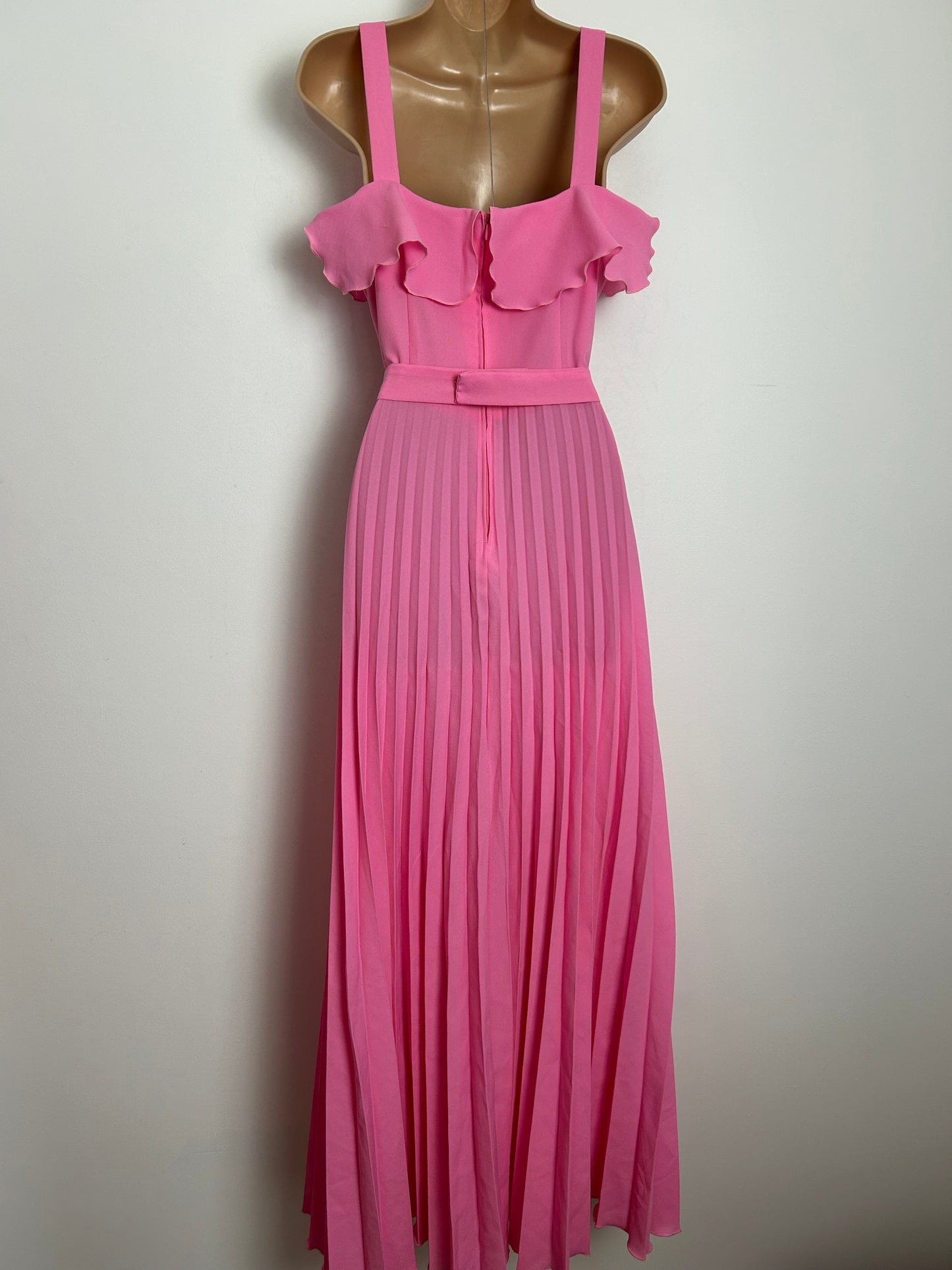 Vintage 1970s Size 10 Candy Pink Strappy Ruffle Collar Belted Pleated Summer Maxi Dress