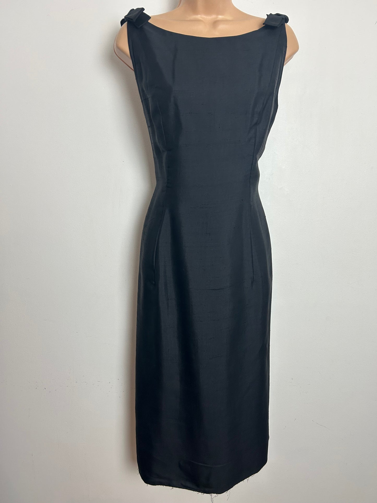 Vintage 1960s CRESTA COUTURE Size 12 Black Bow Shoulder Detail Fitted Wiggle Dress