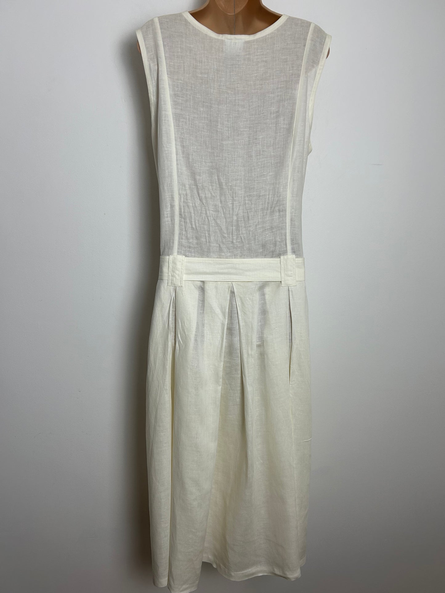 Vintage 1980s LAURA ASHLEY Size 14 Cream Linen Mix Sleeveless Belted Pleated Drop Waist Midi Dress