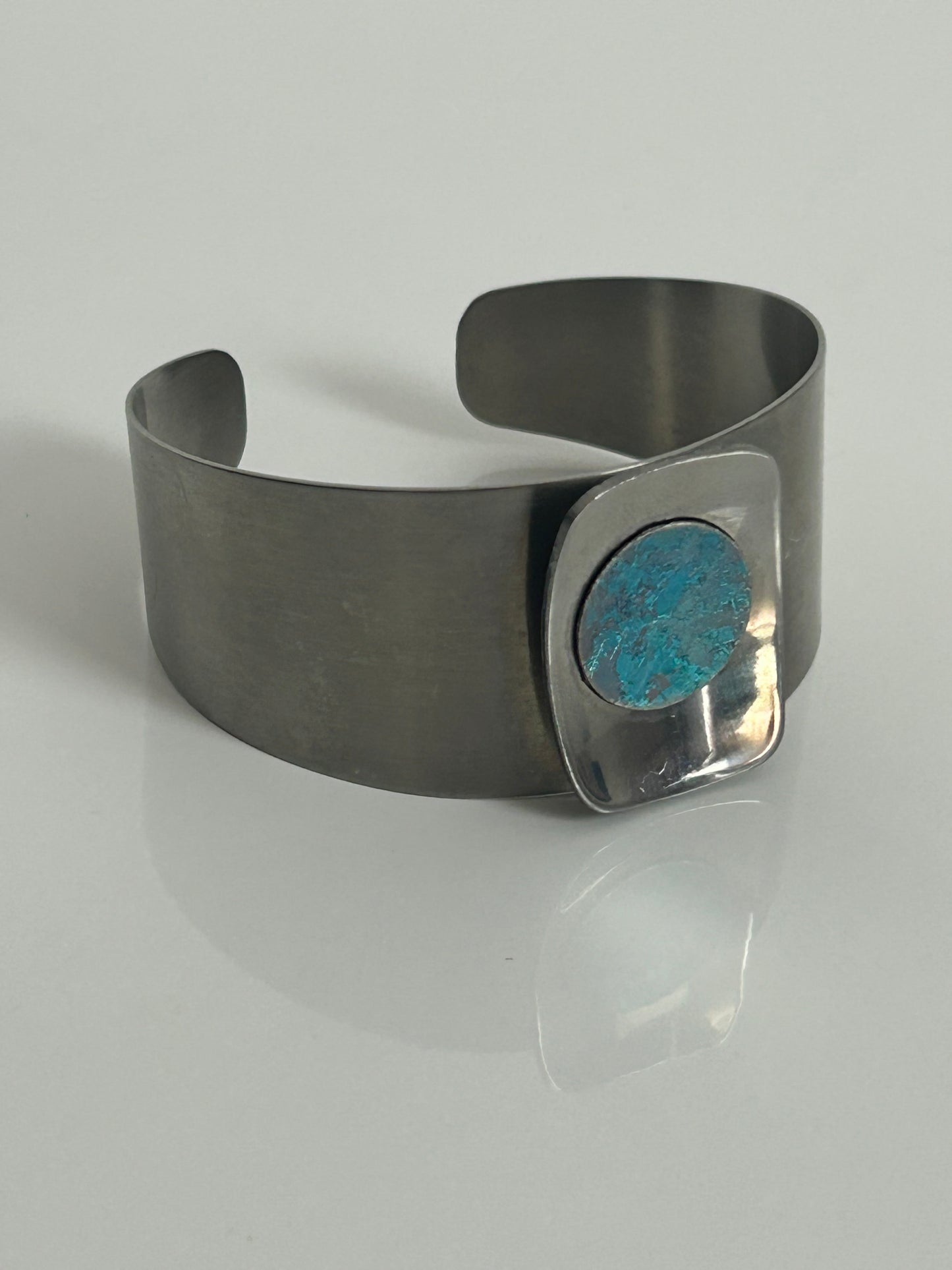 Vintage 1970s Silver Tone Steel Modernist Wide Cuff Style Bracelet