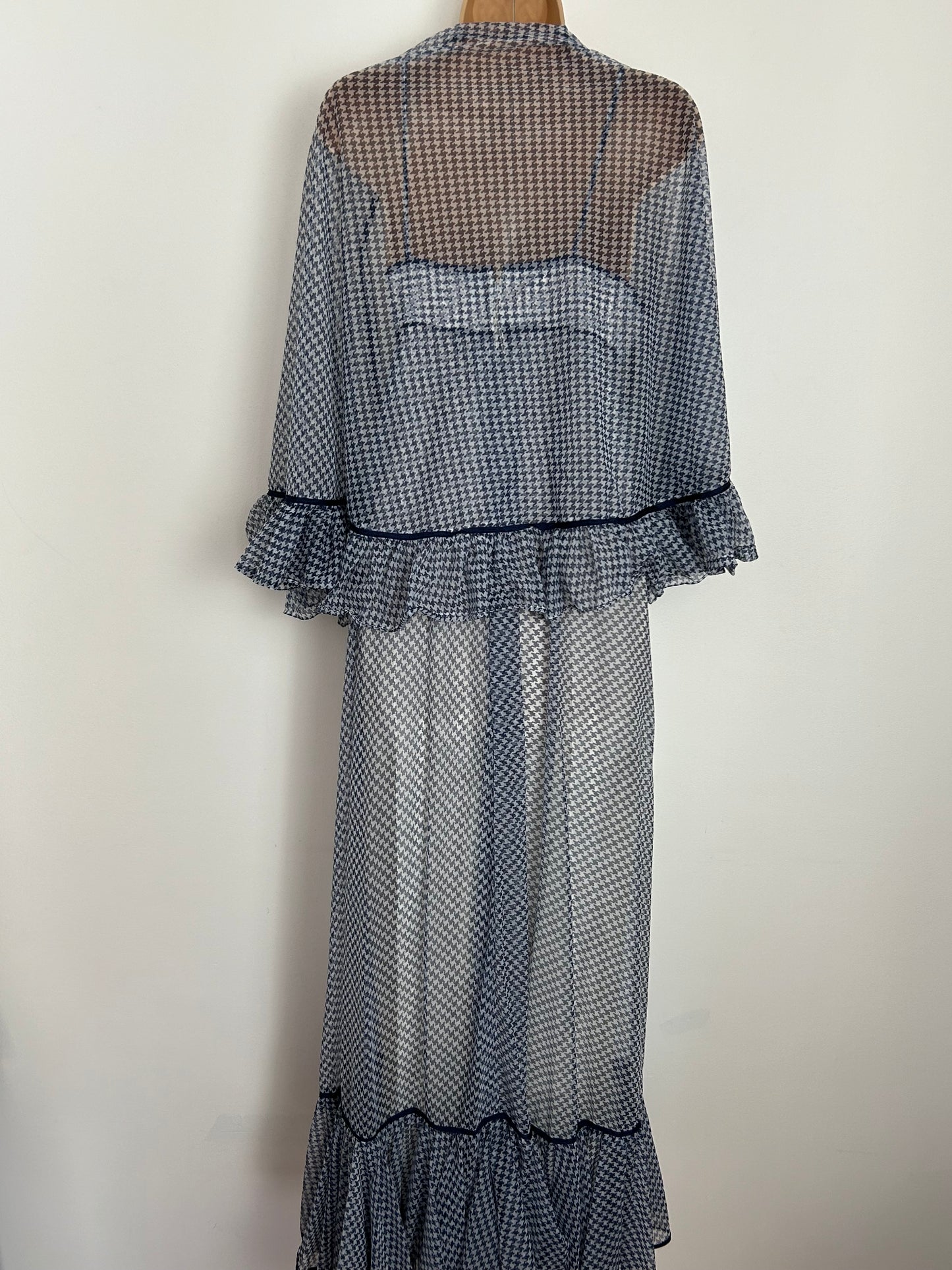 Vintage 1970s AFTER SIX BY RONALD JOYCE UK Size 8 Blue & White Dogtooth Check Strappy Empire Line Maxi Dress With Matching Scarf/Shawl