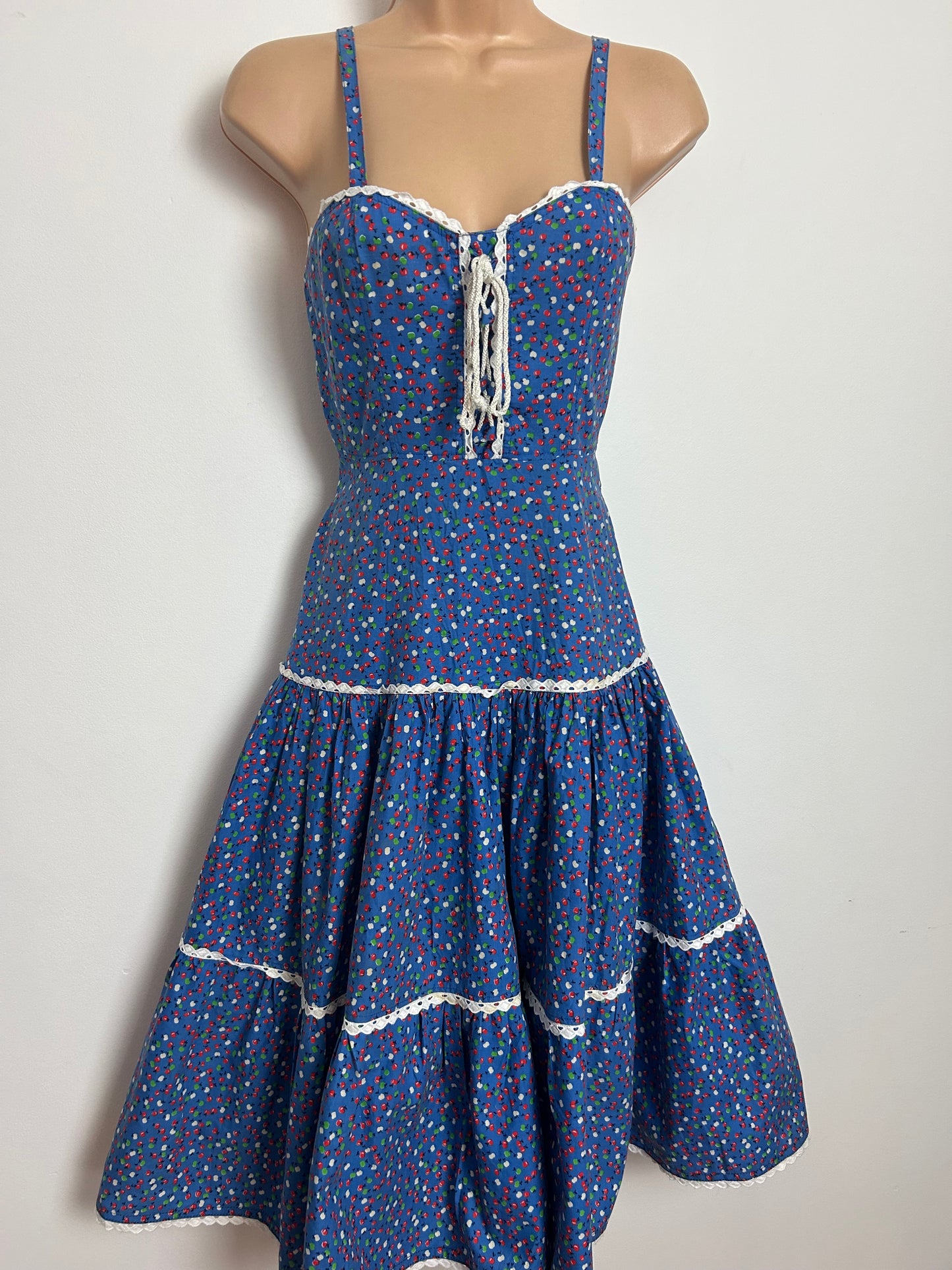 Vintage 1970s DOLLY DOLLY Size 4-6 Blue Green Red & White Apple Print Lace Up Belted Summer Dress