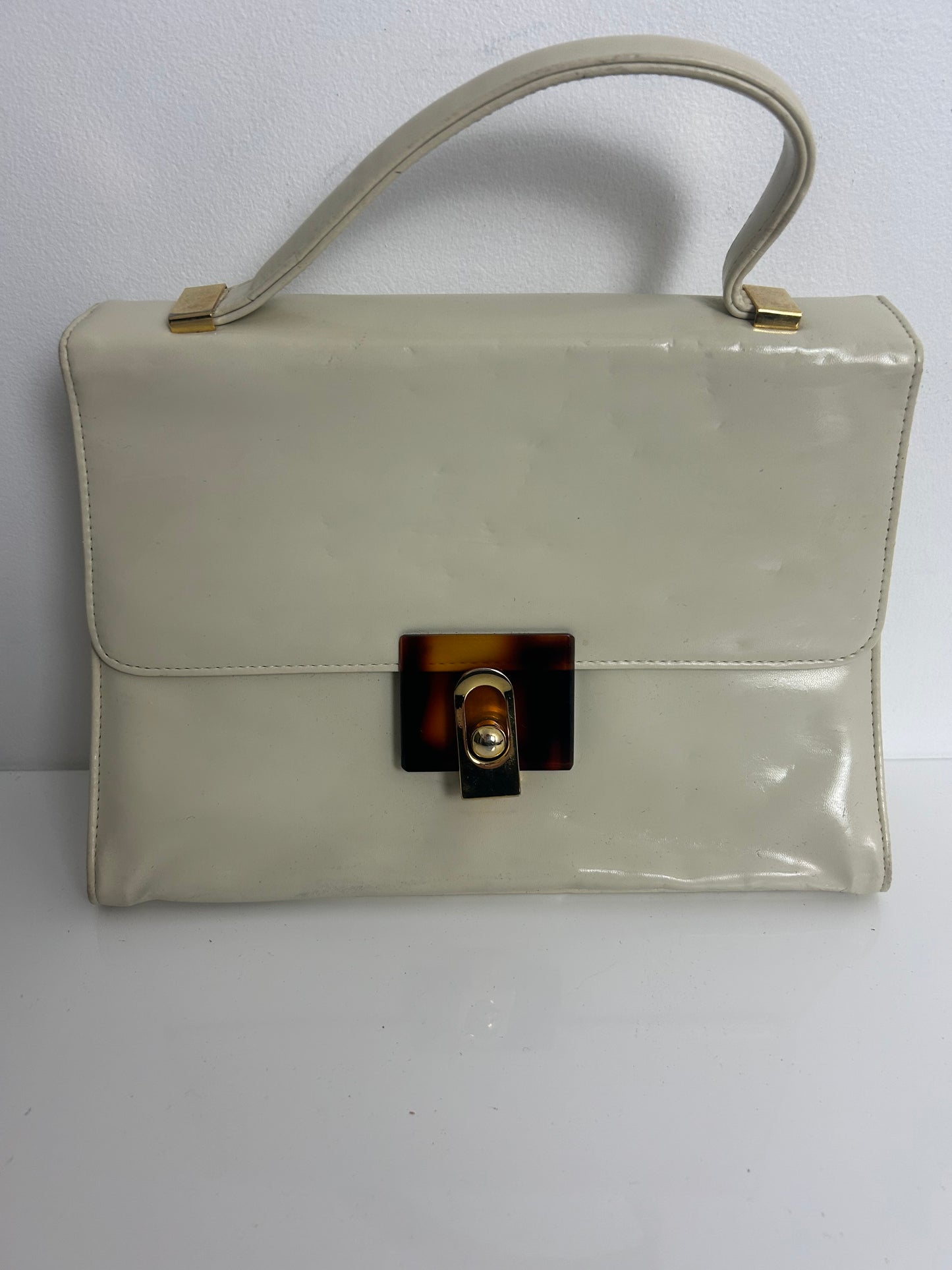Vintage 1960s Cream Leather Handbag/Shoulder Bag With Tortoiseshell & Gold Metal Clasp