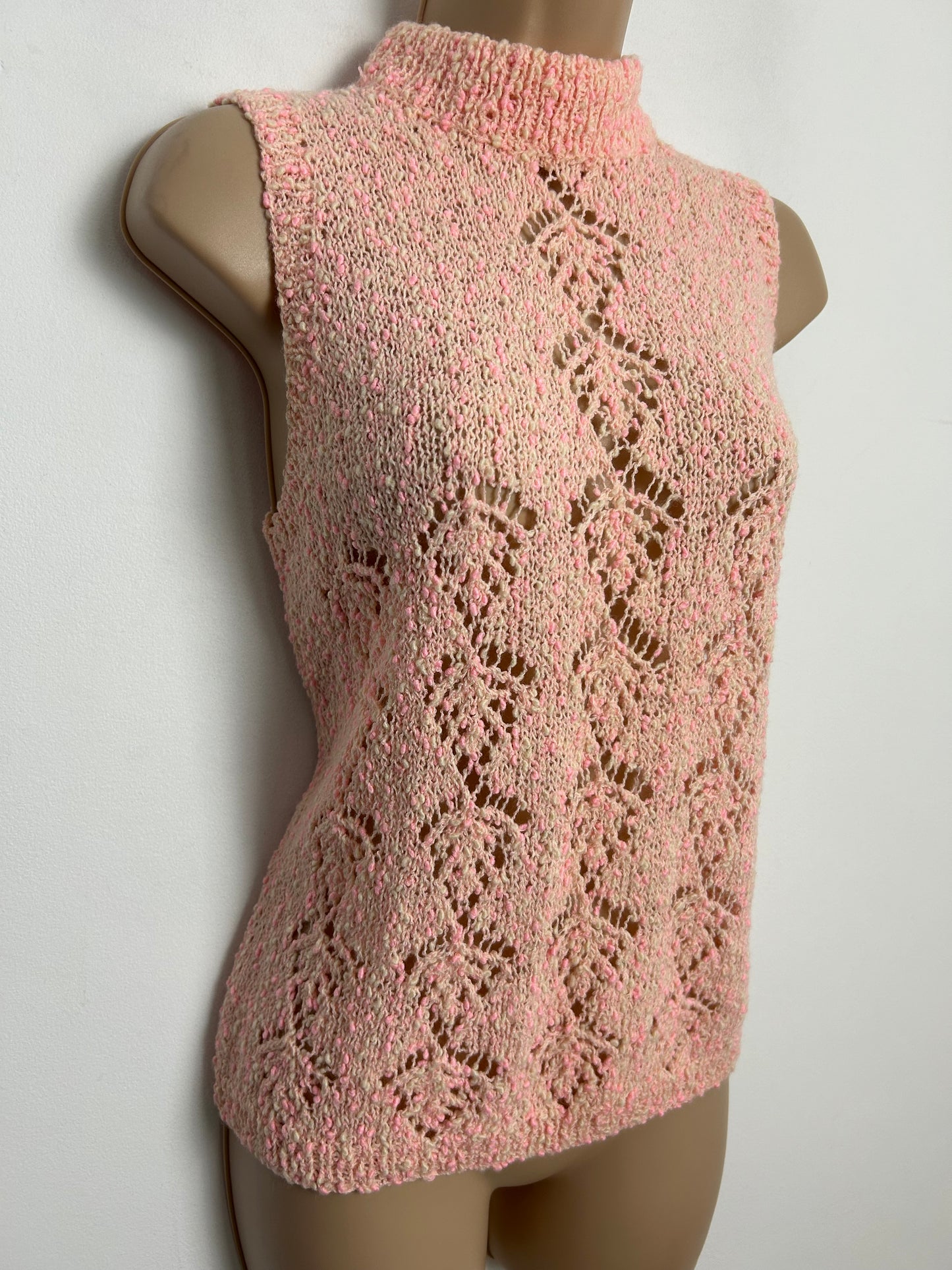 Vintage 1960s Size 10-12 Pin Tones Bobble Wool Turtle Neck Sleeveless Jumper/Tank Top