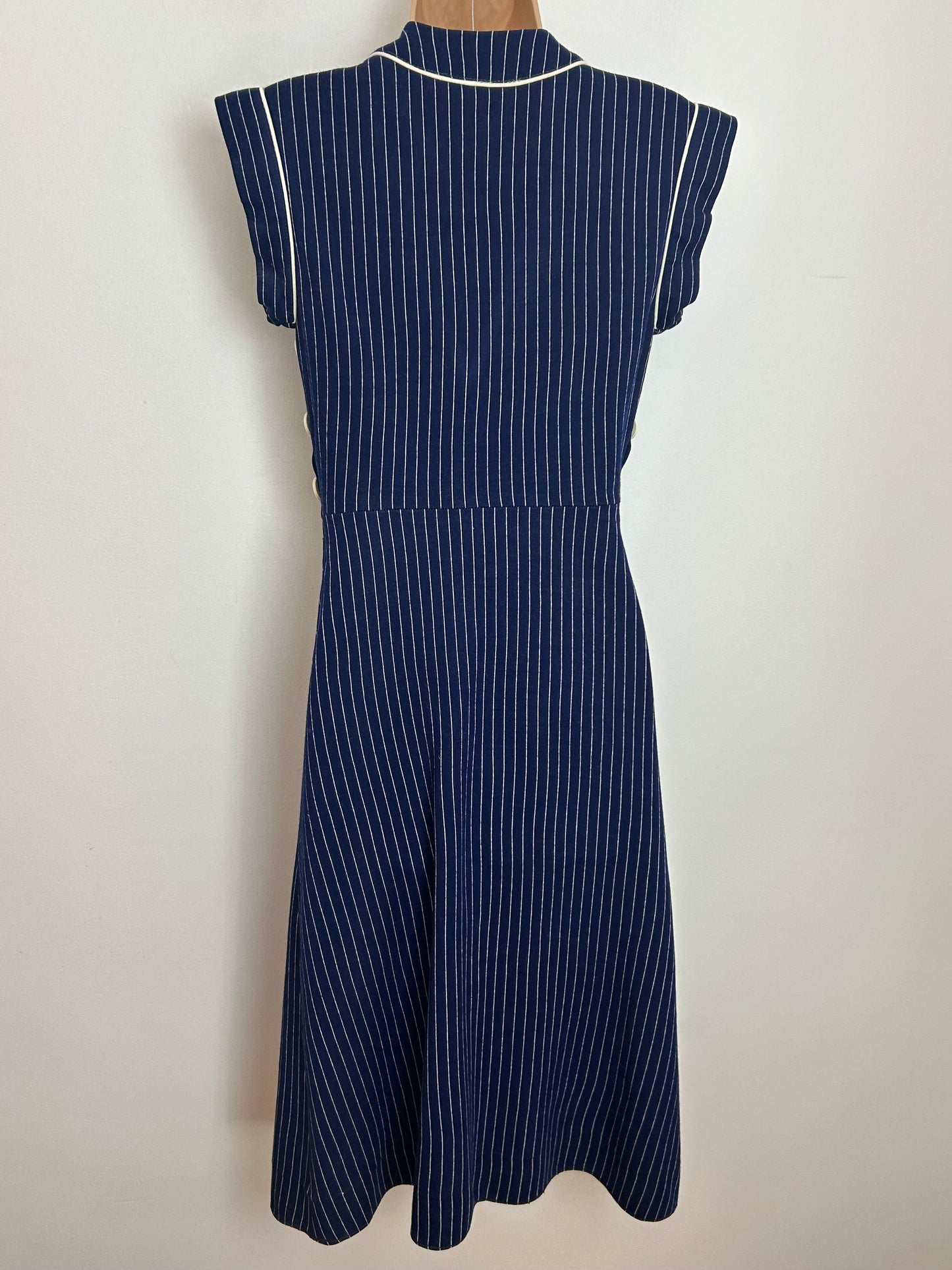 Vintage 1970s Size 6-8 Navy Blue & White Stripe Print Button Detail Wool Jersey Feel Day Dress