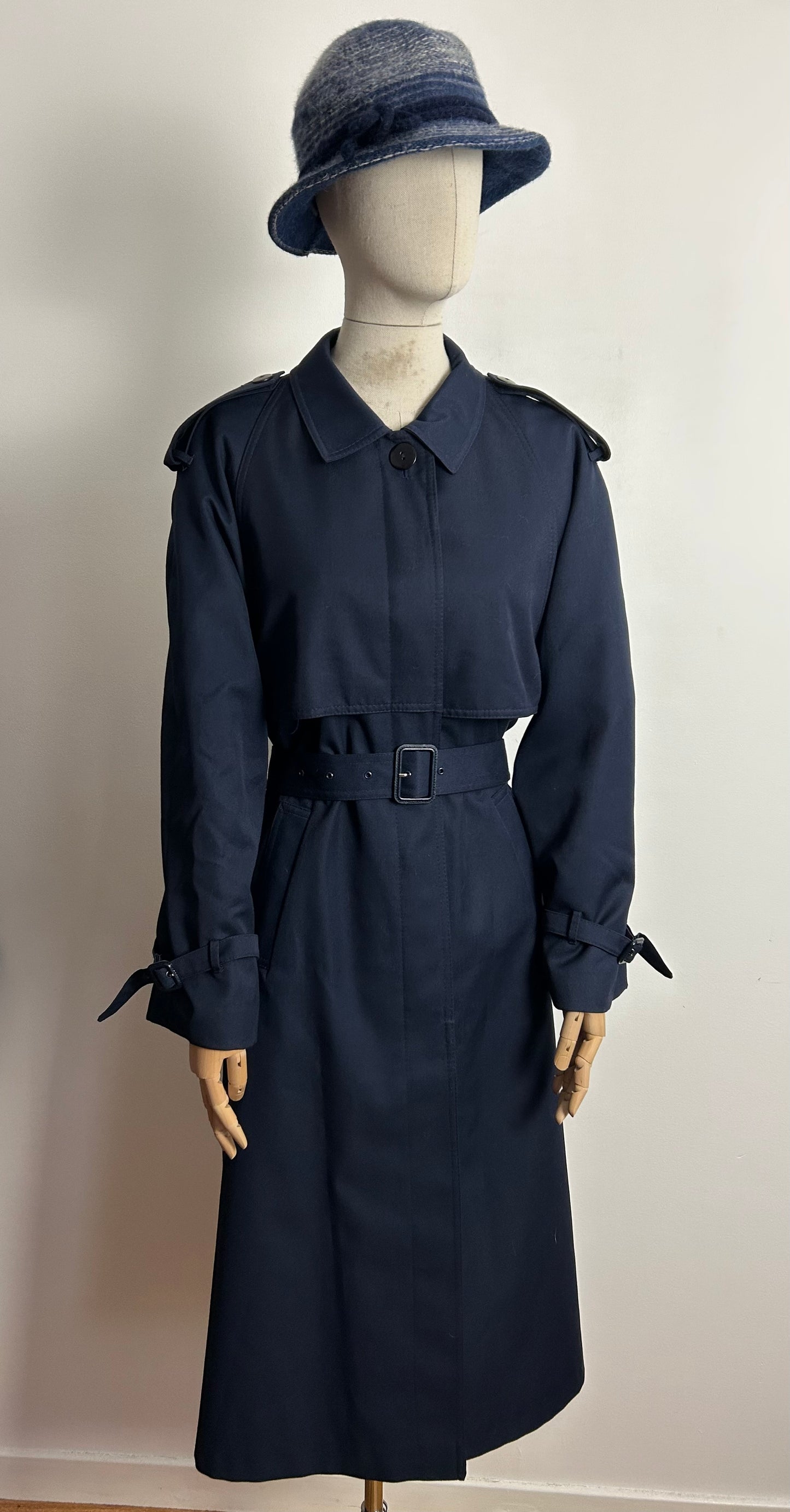 Vintage THE ROYAL COLLECTION BY DANNIMAC UK Size 14-16 Navy Blue Classic Belted Trench Coat