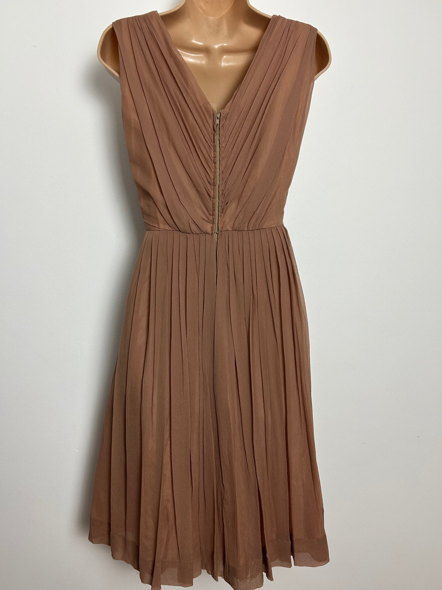 Vintage Early 1960s KITTY COPELAND Size 8 Caramel Brown Crepe Chiffon Occasion Party Dress