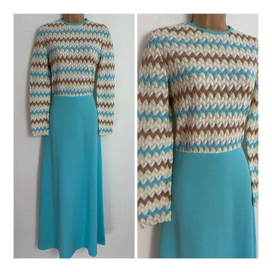 Vintage 1970s R&K KNITS UK Size 8-10 Turquoise White & Brown Zig Zag Stripe Long Sleeve Maxi Dress
