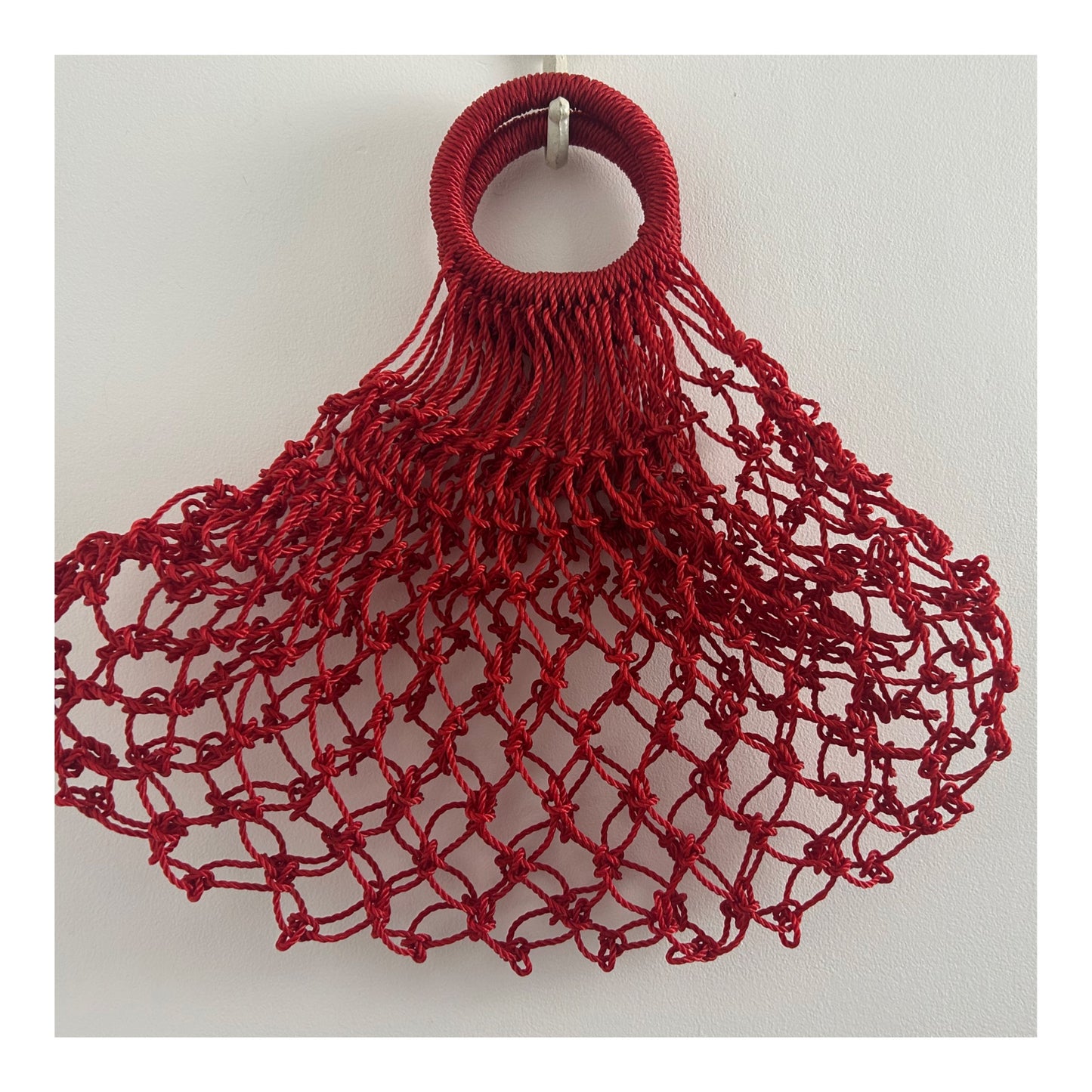 Vintage 1960s Red Macrame Knotted Style "Fish Net" Plastic Handled Shopping Bag