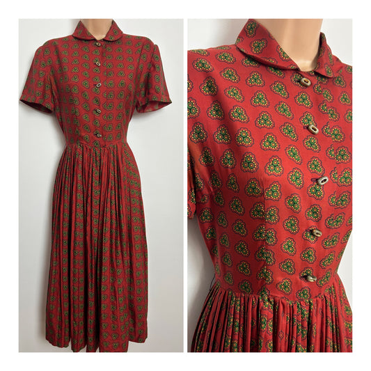 Vintage Late 1940s Size 10-12 Brick Red & Green Abstract Print Short Sleeve Pleated Day Dress