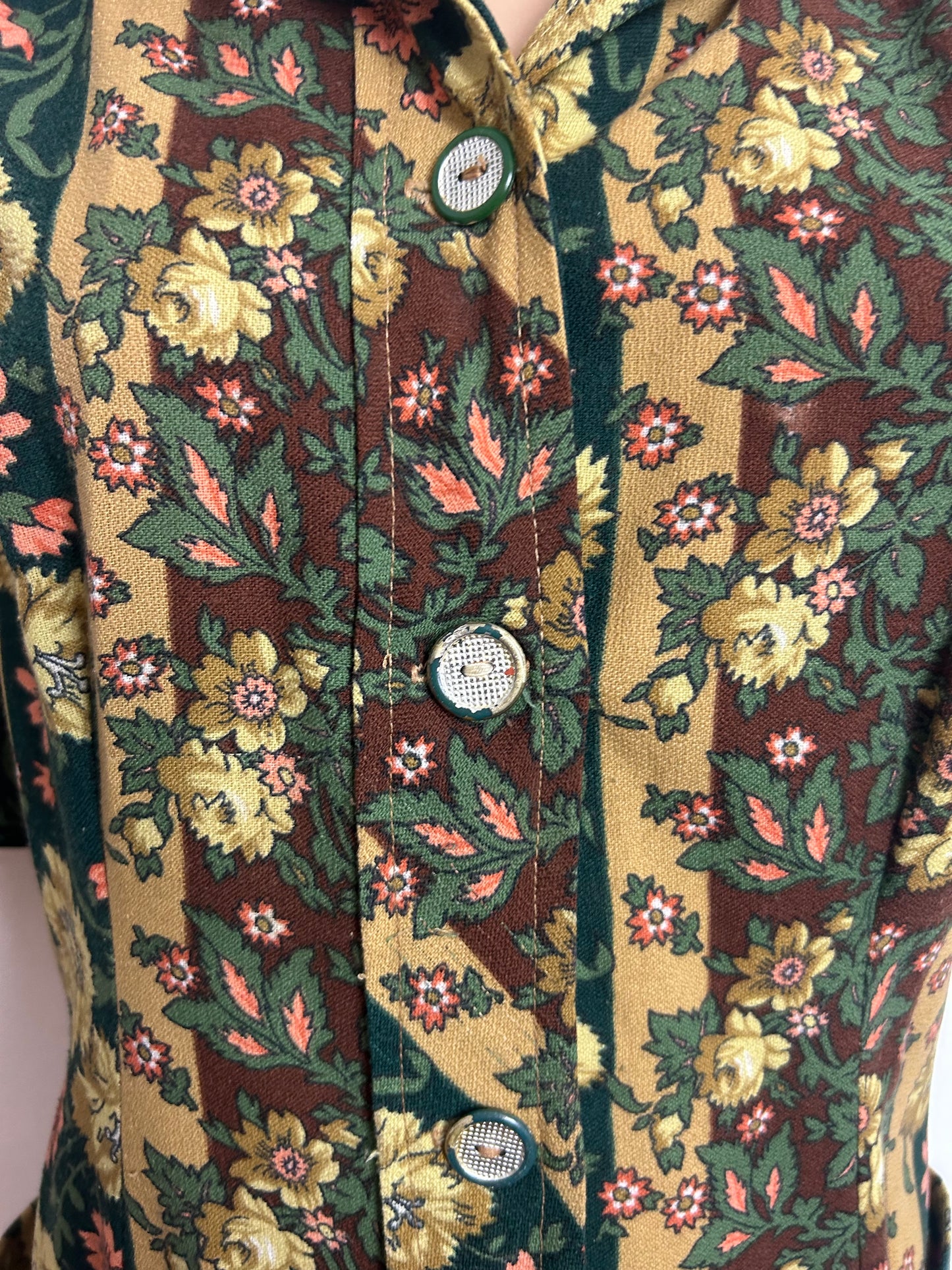 Vintage 1970s 12 Brown Beige & Green Stripe & Floral Print Mod Shift Dress
