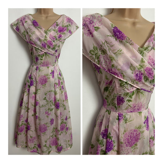 Vintage 1950s Size 12 Beautiful Pink & Green Floral Print Nylon Shawl Collar Pleated Dress
