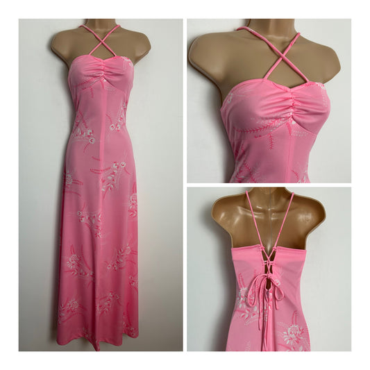 Vintage 1970s Size 6-8 Pink & White Floral Print Strappy Lace Up Back Summer Maxi Dress