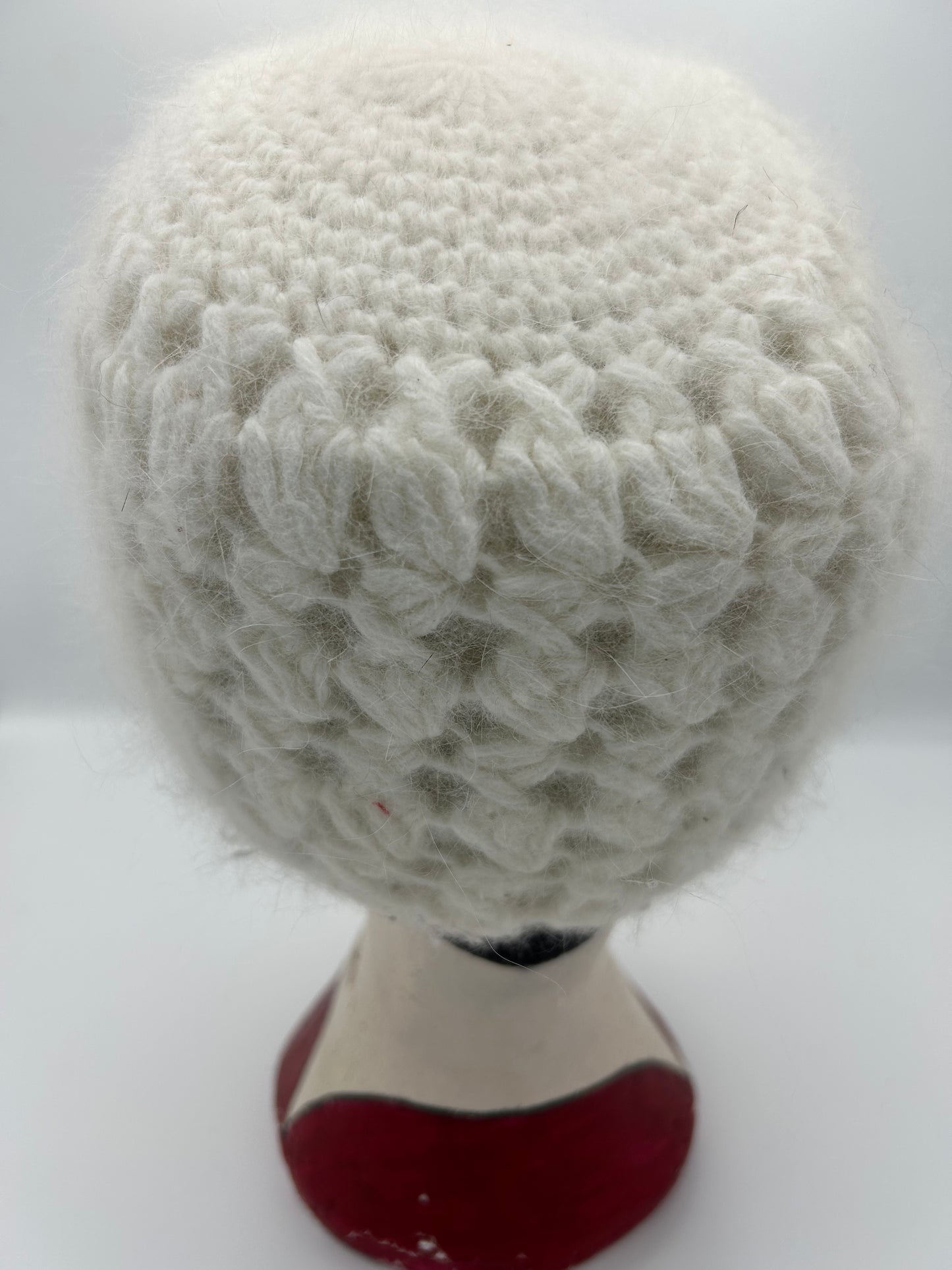 Vintage 1980s Winter White Angora & Wool Mix Super Soft Beanie Style Crochet Winter Hat