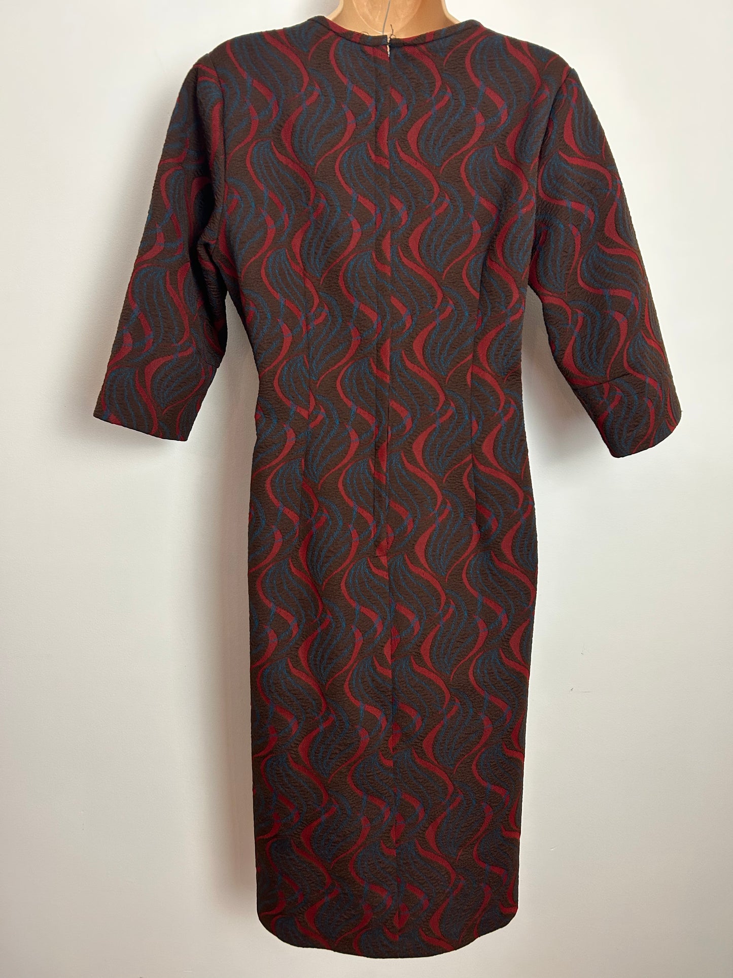 Vintage 1960s UK Size 14 Brown Red & Blue Wavy Print Crimplene Mod Dress