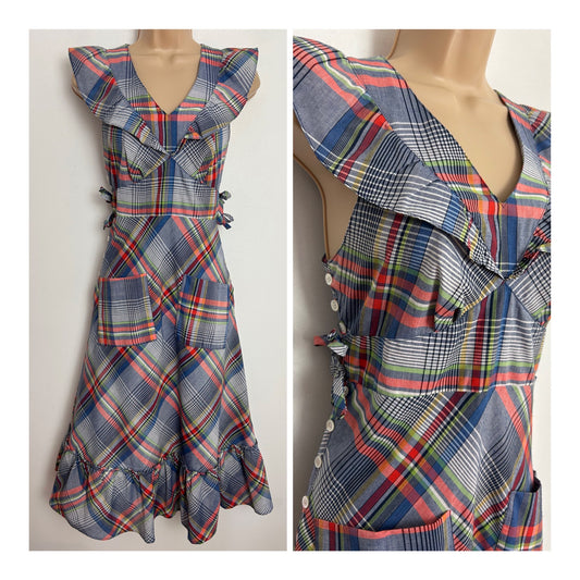 Vintage 1970s BETTY BARCLAY UK Size 6 Blue Red & Green Check Print Cotton Pocket Detail Tie Side Summer Day Dress