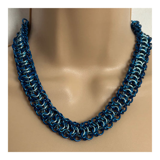 Vintage 90s Y2K Metallic Blue Interlink Chain Choker Style Necklace