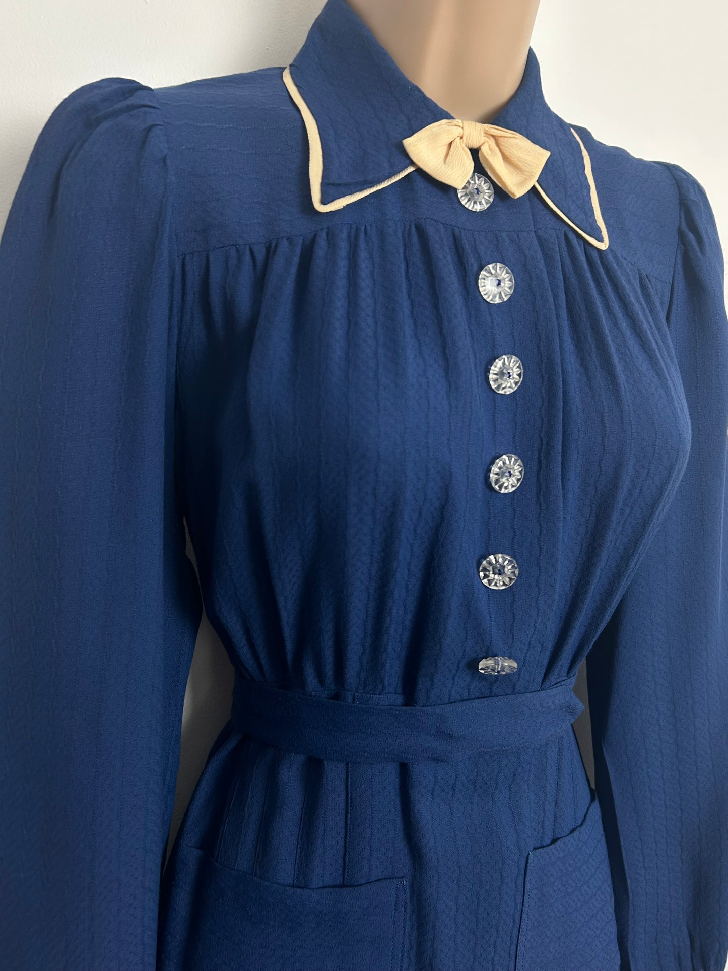 Vintage Late 1940s Post War Blue Rayon Belted Pleated Pocket Detail Tea Dress 8-10