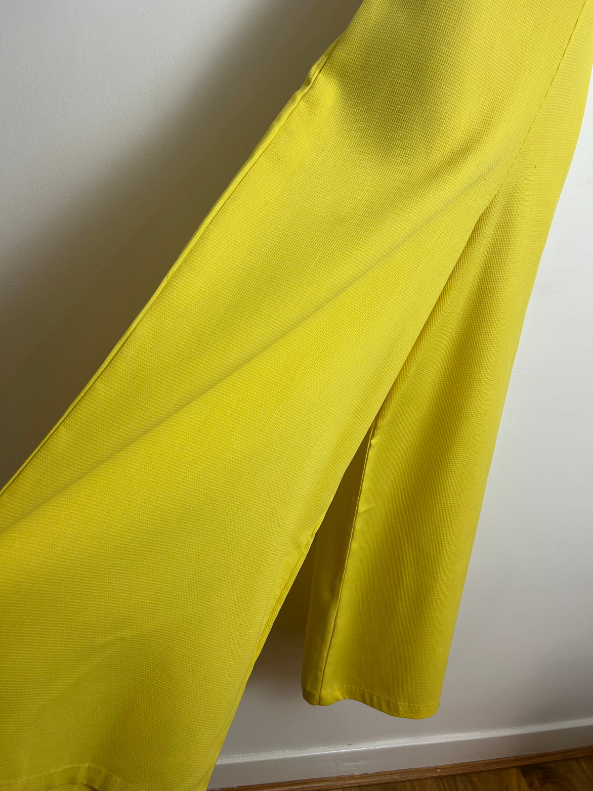 Vintage 1970s SEARS "AT HOME WEAR" Size 8 Yellow Wide Leg Palazzo Jumpsuit With Matching Crop Stye Tie Front Cover Up
