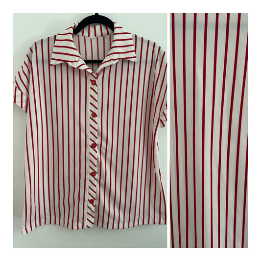 Vintage Early 1980s Size 16 White & Red Stripe Print Short Sleeve Shirt