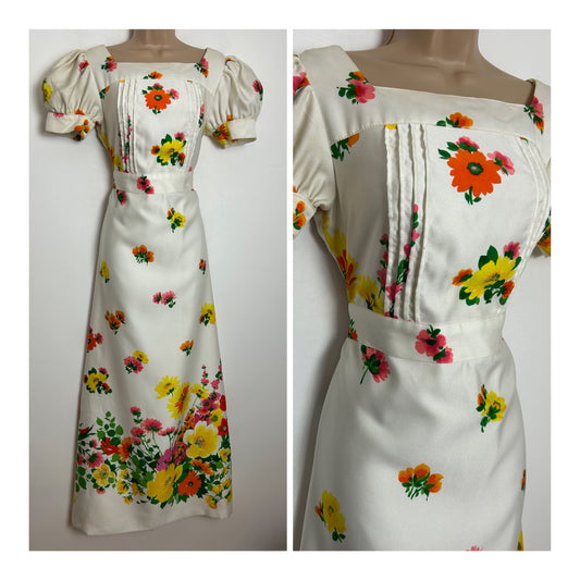 Vintage 1970s GIGI Size 10 Ivory White Pink Orange & Yellow Floral Print Short Puffed Sleeve Prairie Maxi Dress