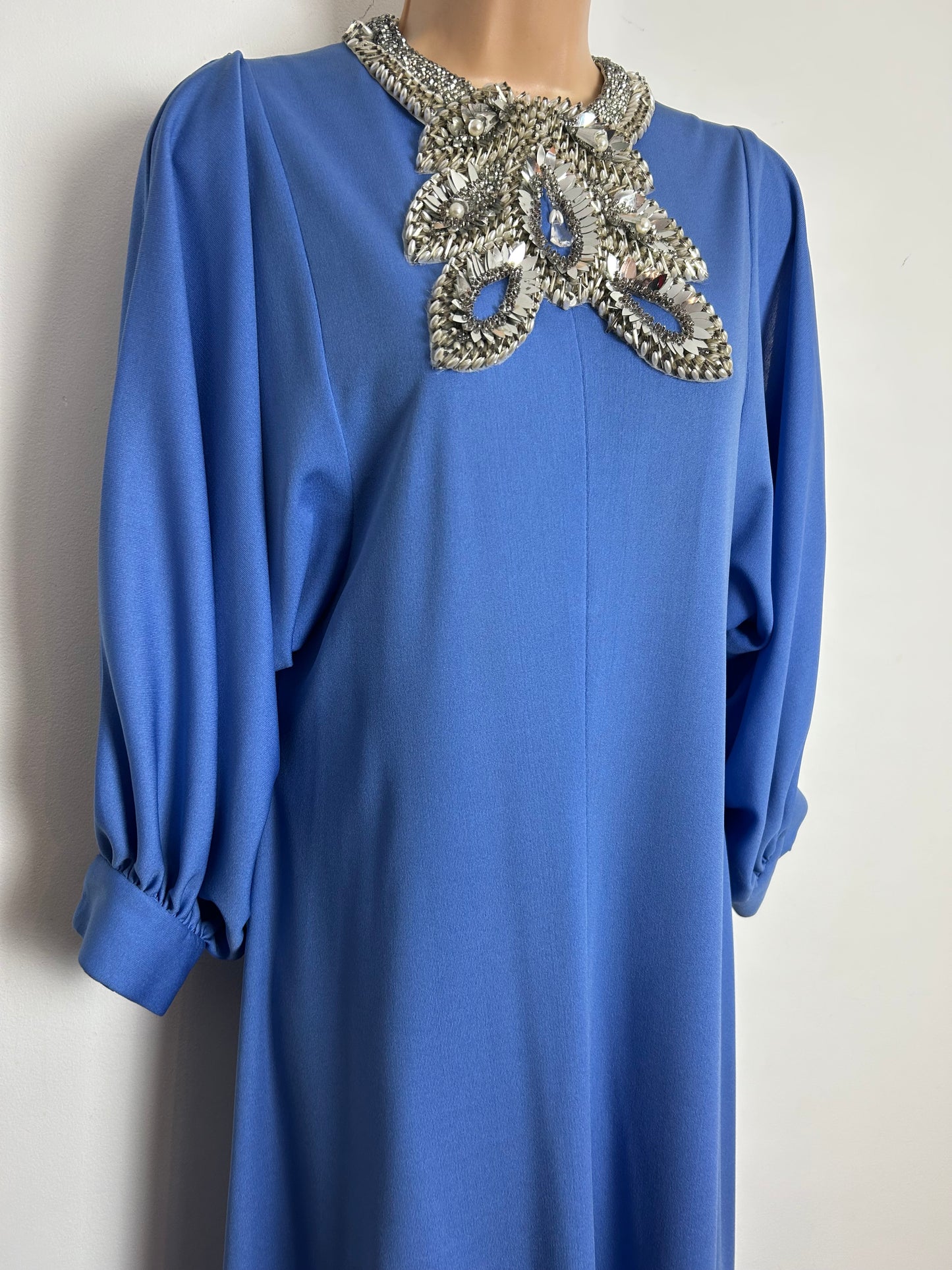 Vintage Early 1970s LESHGOLD Size 8-10 Powder Blue Silver Bead & Sequin Applique Split Sleeve Occasion Evening Maxi Dress