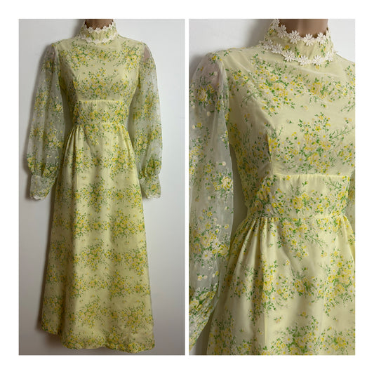 Vintage 1970s Size 6 Pretty Lemon Floral Daisy Flocked Pattern Long Sleeve Prairie Boho Maxi Dress