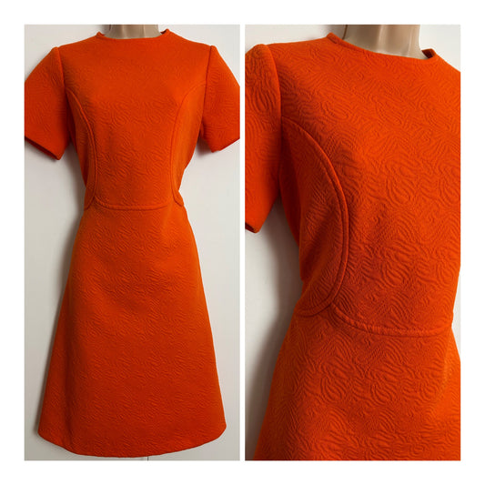 Vintage 1960s Size 10 Tangerine Orange Short Sleeve Textured Poly Mod Shift Dress