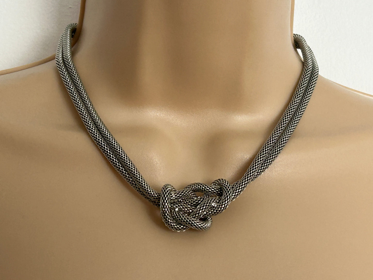 Vintage Silver Tone Mesh Metal Twist Knot Double Strand Necklace
